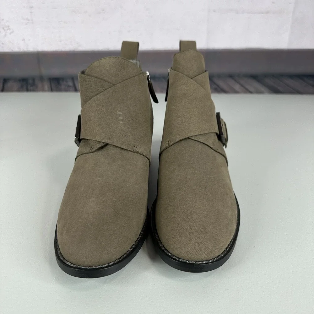 Eileen Fisher‎ Savory Boots Womens 7 Beige Buckle Zip Casual Career Capsule